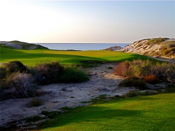 Bay of Dreams, 18th hole, greensite