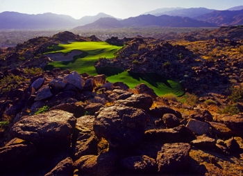 Stone Eagle, 19th hole, sunrise
